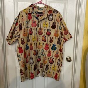 Vintage Gi all over print acoustic guitars Men’s button novelty shirt size XL